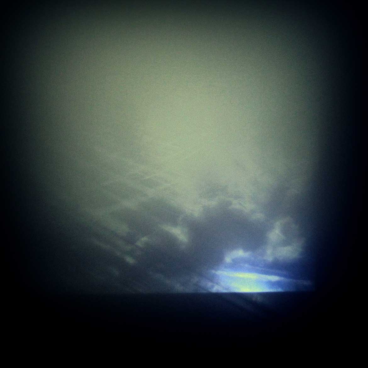 EXTRAIT(s) DE CIEL, résidence artistique à la TEC Voiron (38), Ciel mur